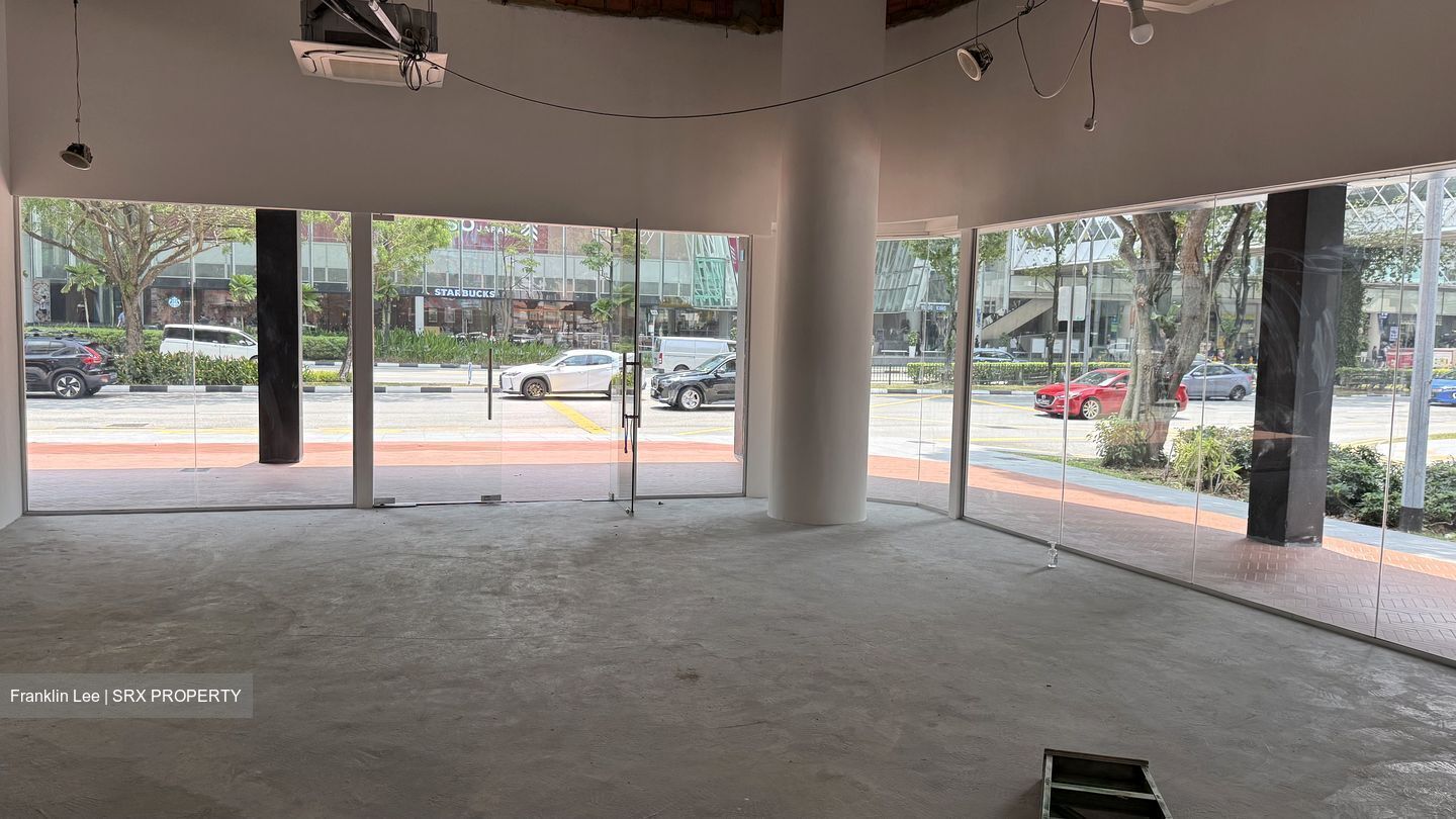 Carpenter Street (D1), Retail #598209941